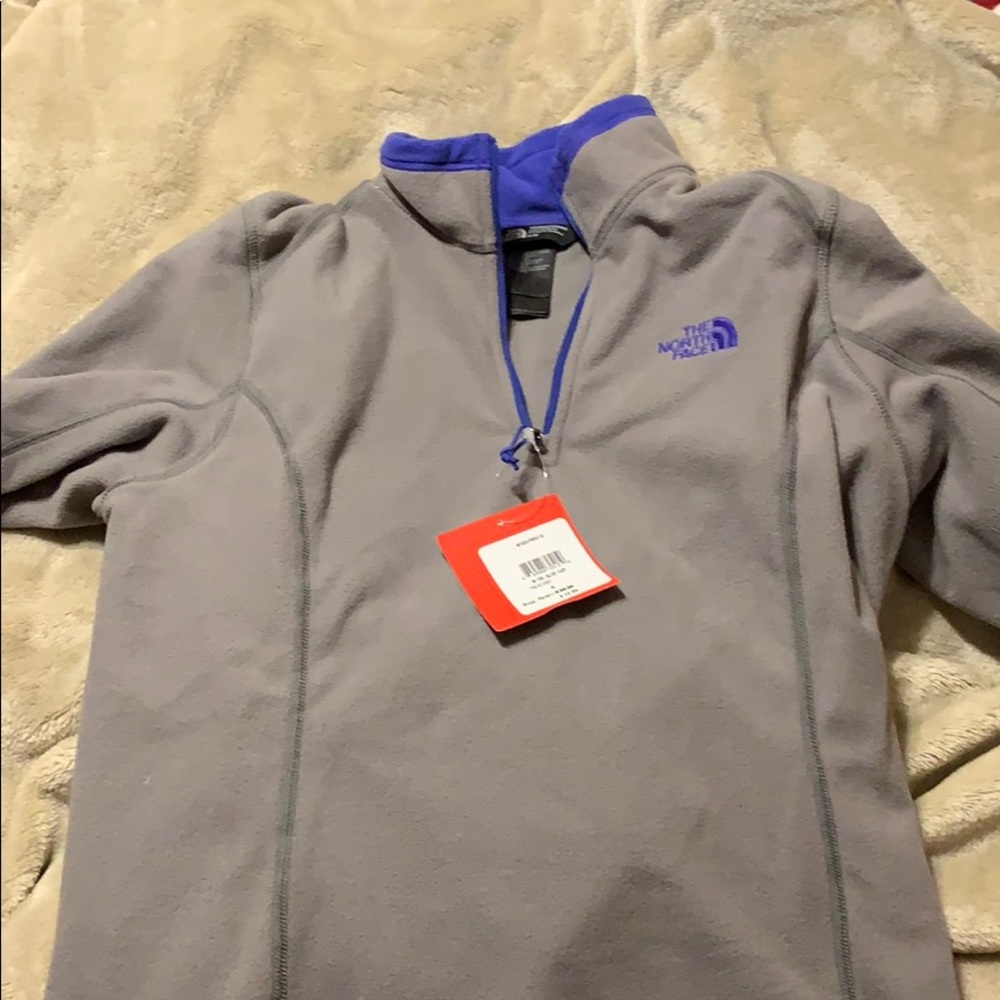 New north face fleece half zip up BRAND NEW